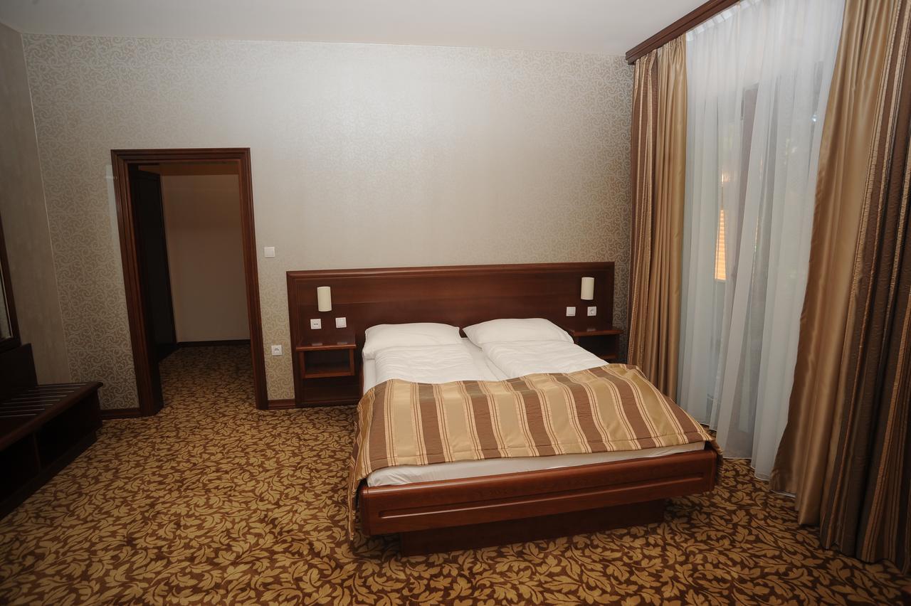 Hotel Balkana Vidovic Mrkonjic Grad Esterno foto