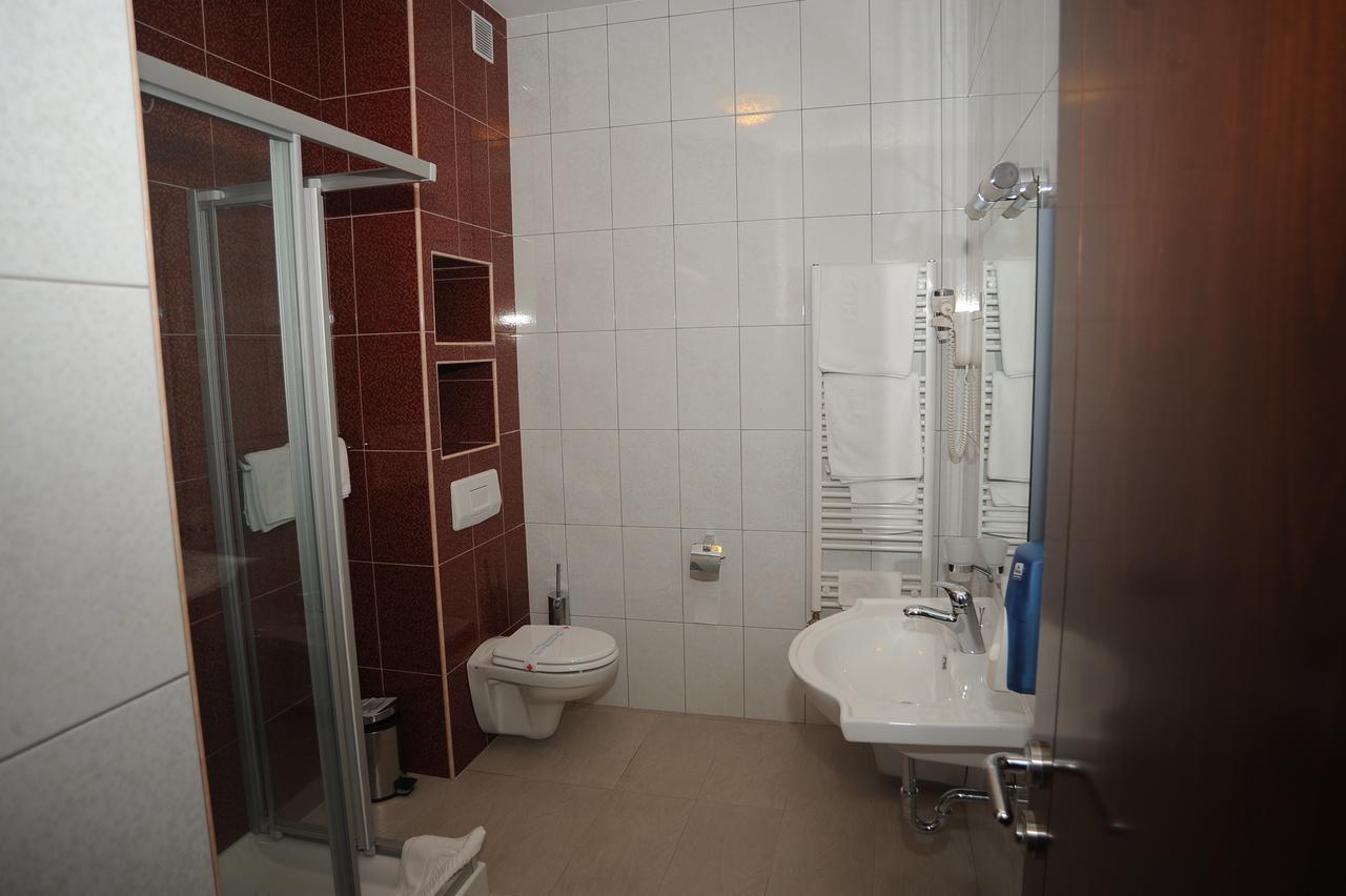 Hotel Balkana Vidovic Mrkonjic Grad Esterno foto