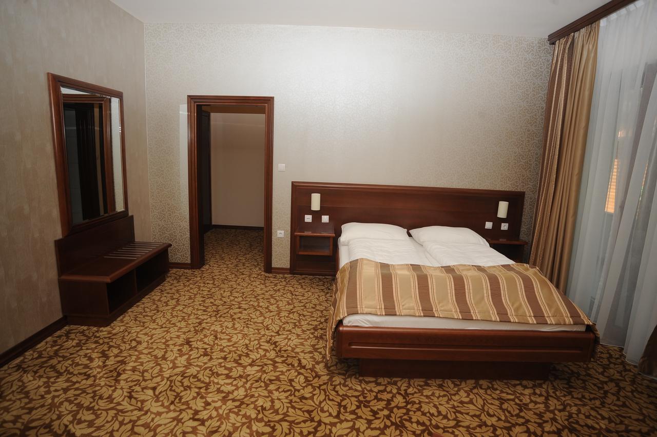 Hotel Balkana Vidovic Mrkonjic Grad Esterno foto
